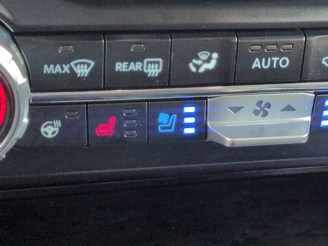 Used 2024 Silver Ford Lariat image 21
