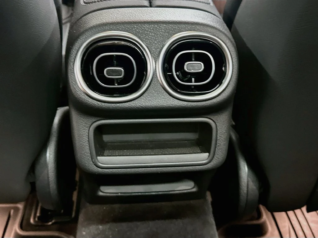 Certified Used 2026 Polar White Mercedes-Benz GLC 300 image 26