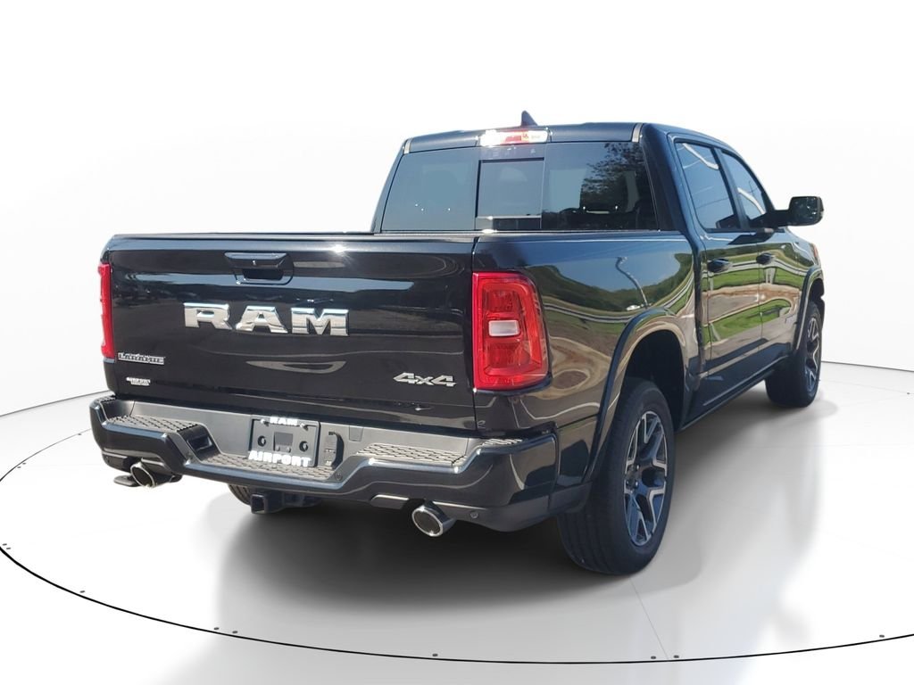 New 2026 Diamond Black Crystal Pearl-Coat Exterior Paint RAM Laramie image 4