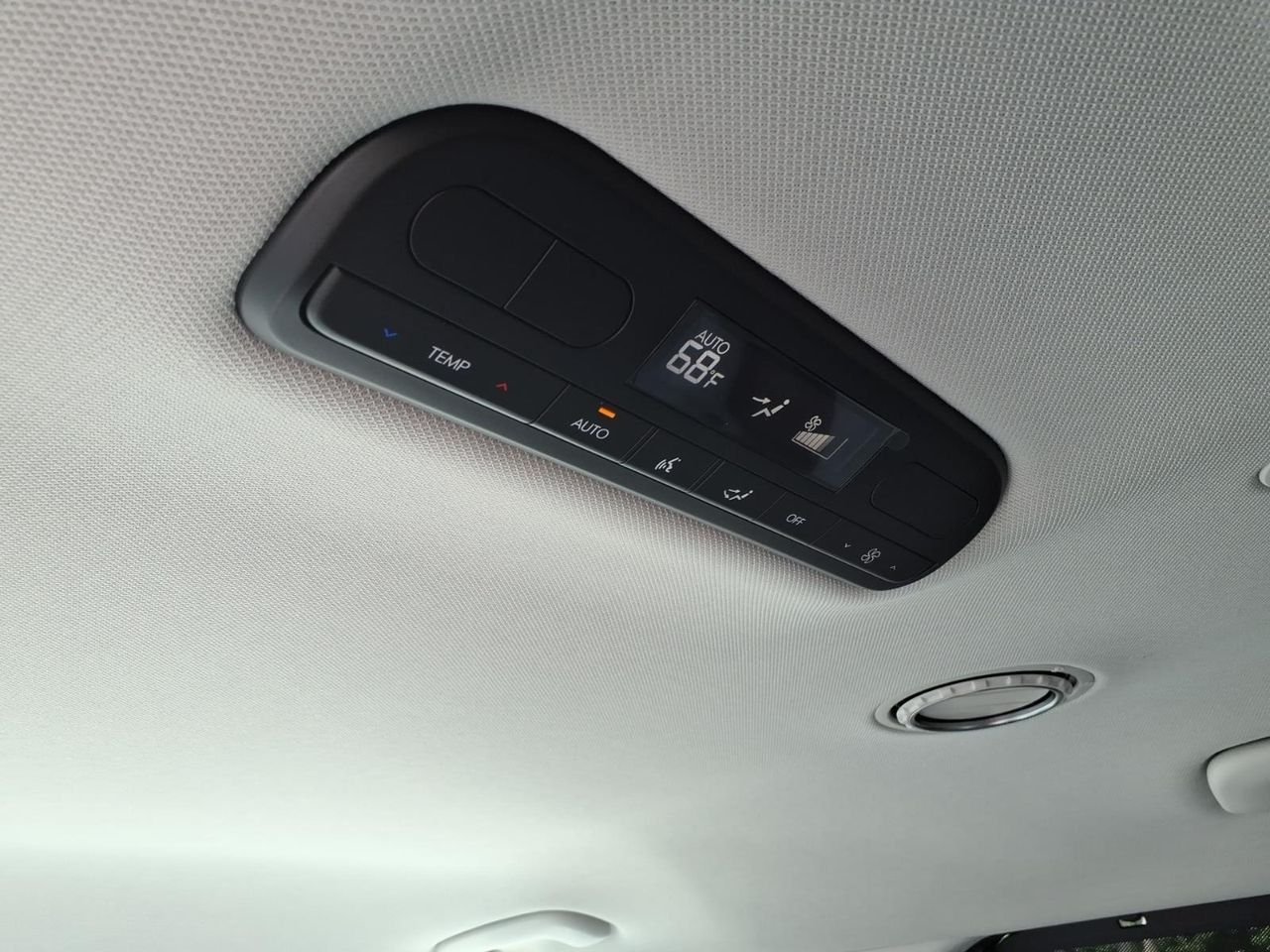 New 2026 Creamy White Pearl Hyundai SEL AWD image 11