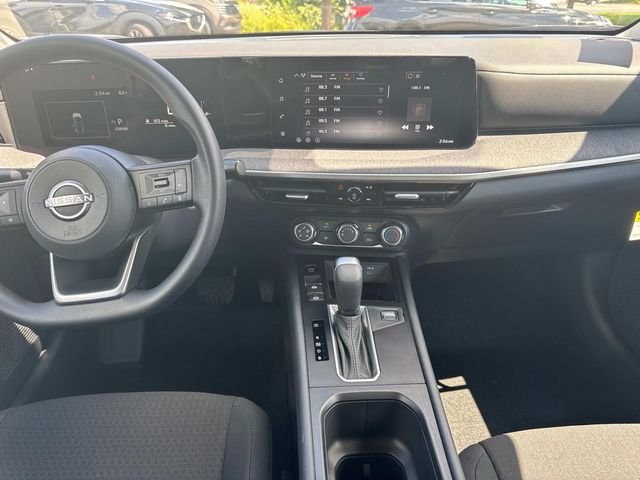 New 2026 Canyon Bronze Metallic Nissan S image 19