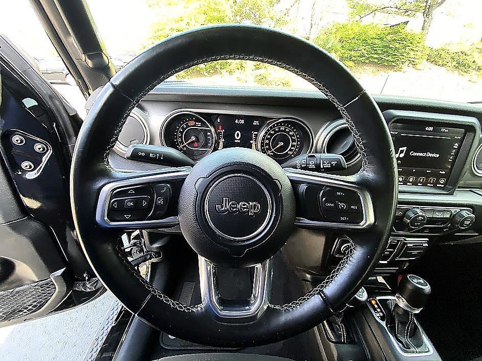Used 2022 Black Clearcoat Jeep Unlimited Sahara image 15