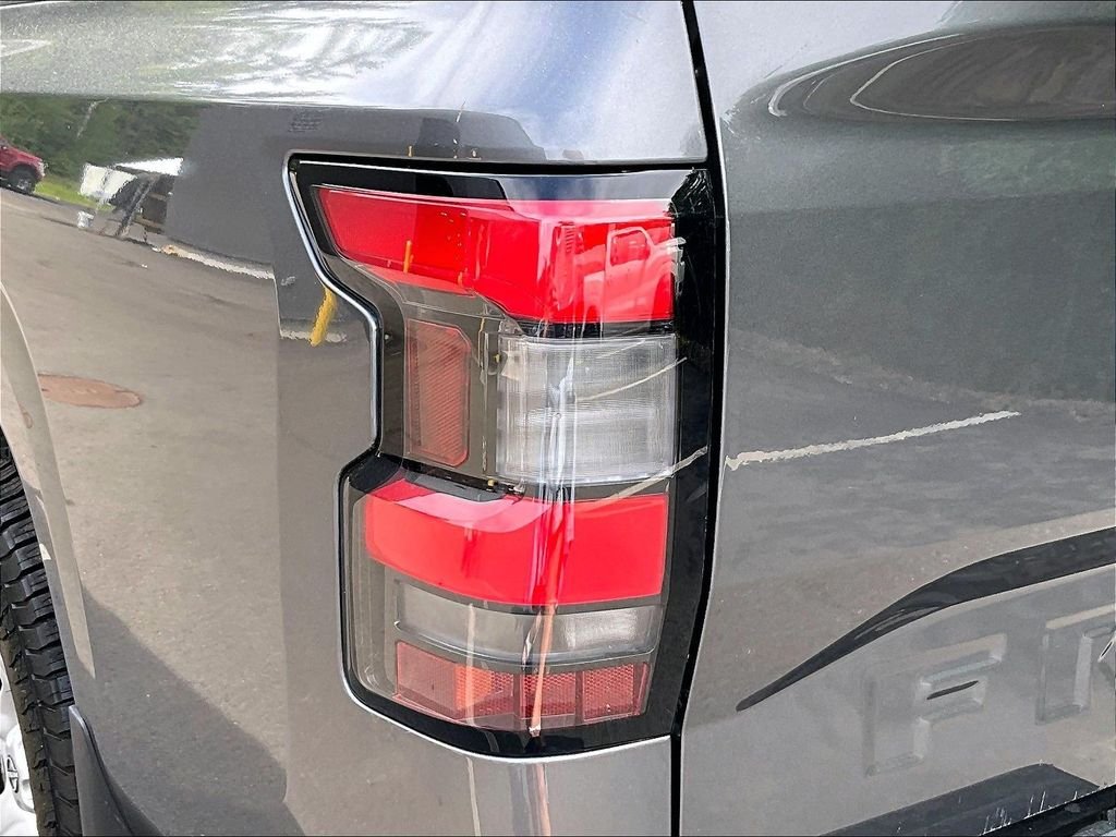 Used 2023 Gray Nissan S image 26