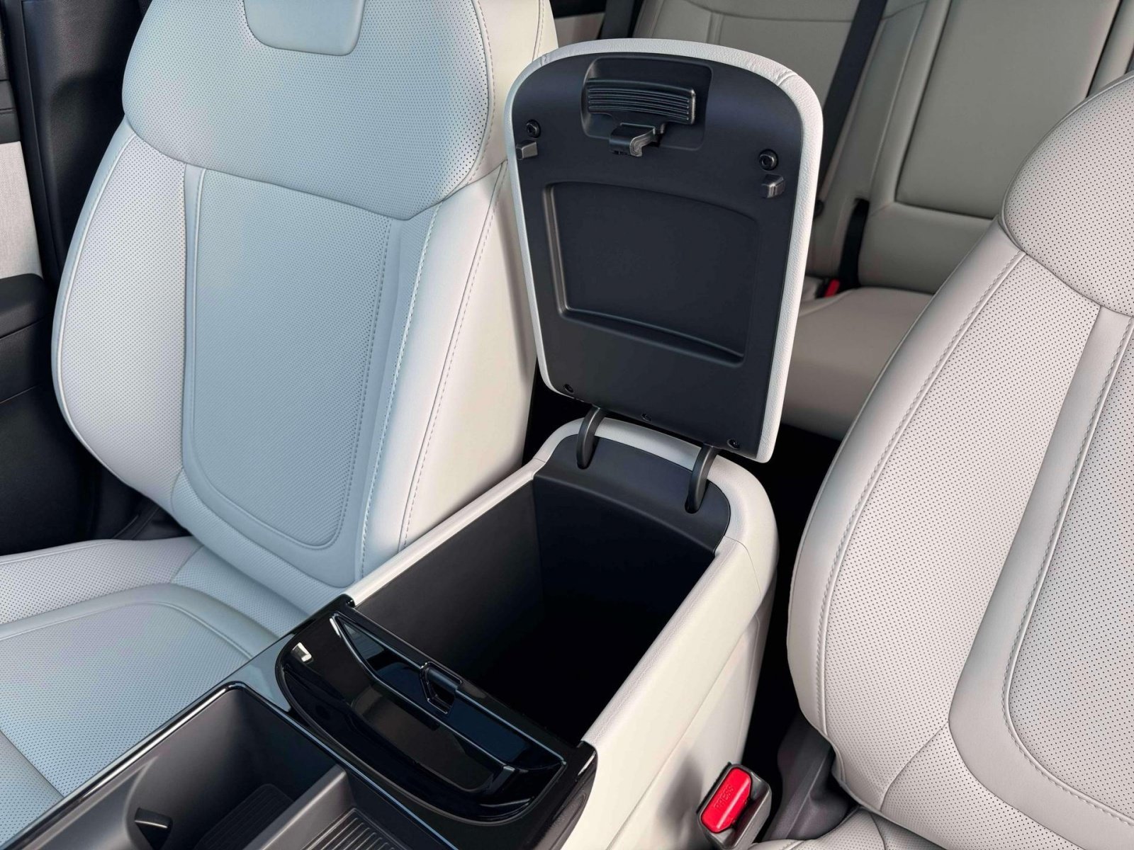 New 2026 Ecotronic Gray Hyundai SEL Convenience image 18