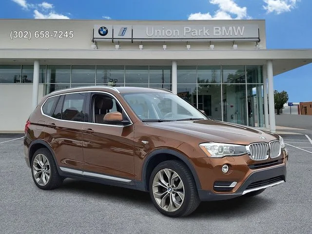 Used 2017 Chestnut Bronze Metallic BMW xDrive28i image 3