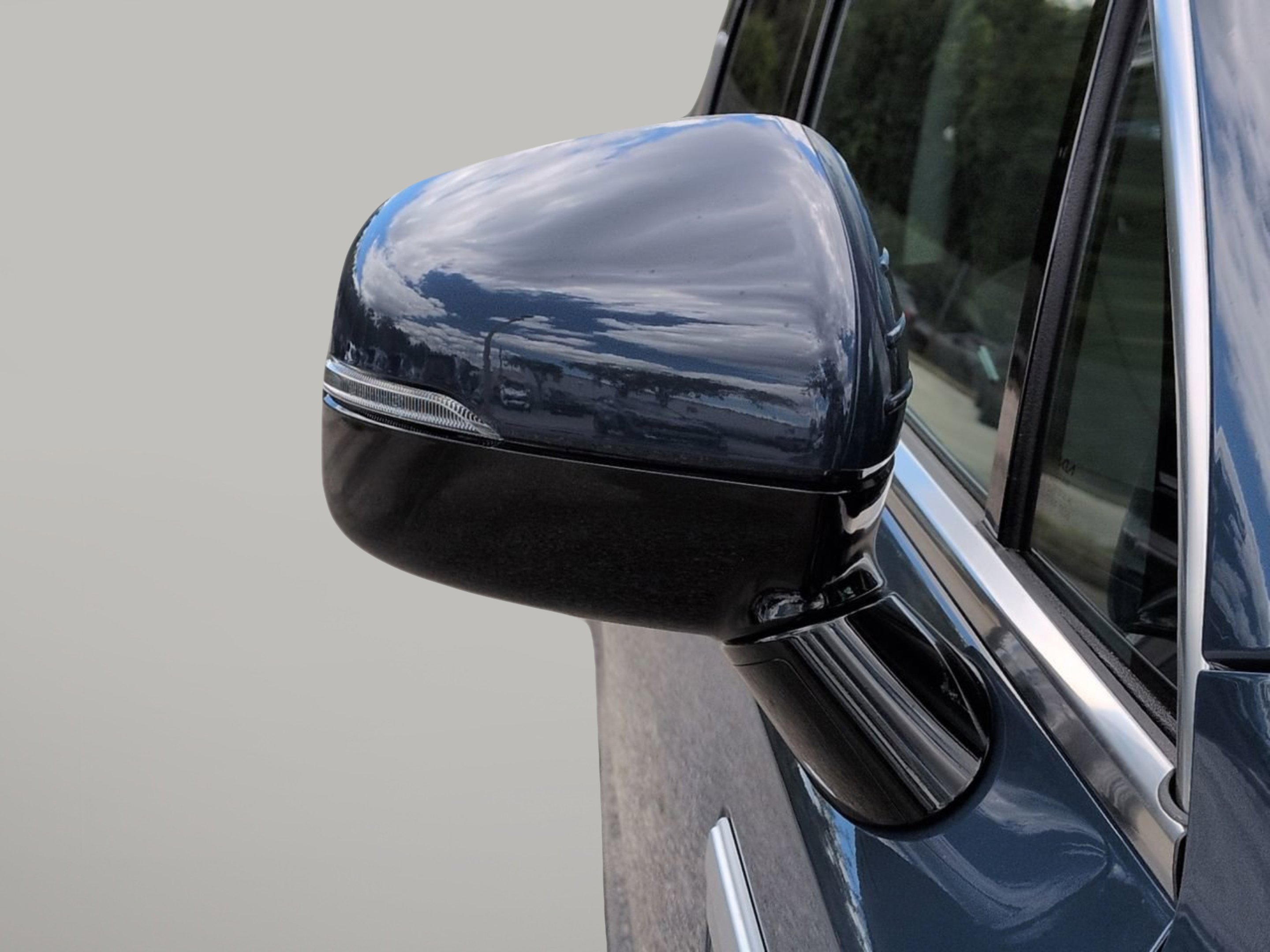 New 2026 Midnight Lake Blue Kia S image 16