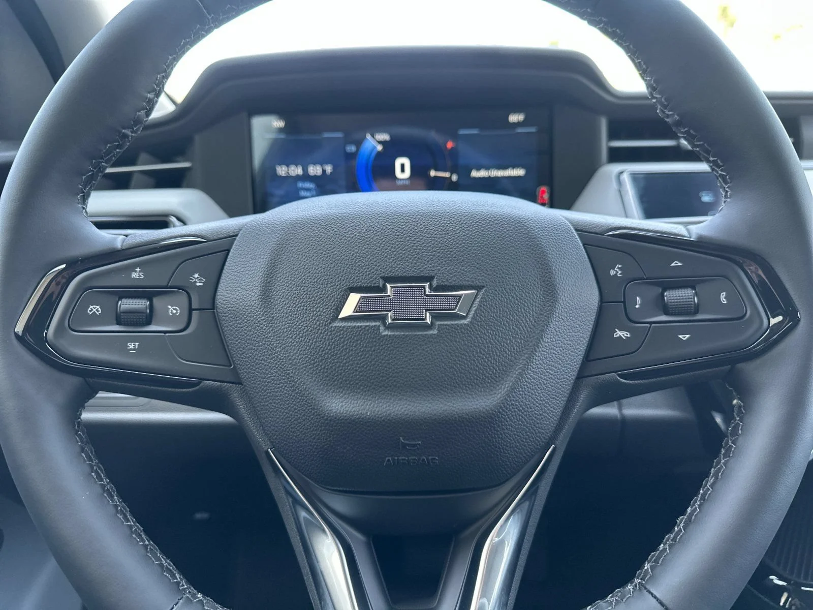 2027 Chevrolet Bolt LT - Photo 23