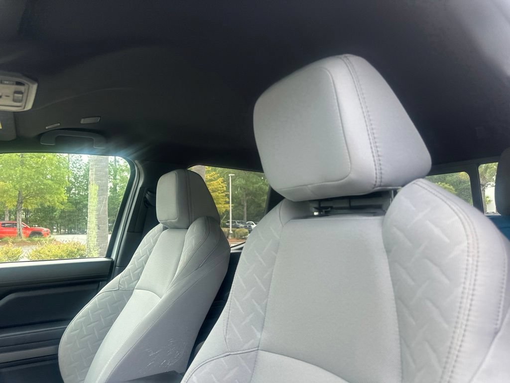 Used 2024 White Toyota SR5 image 3