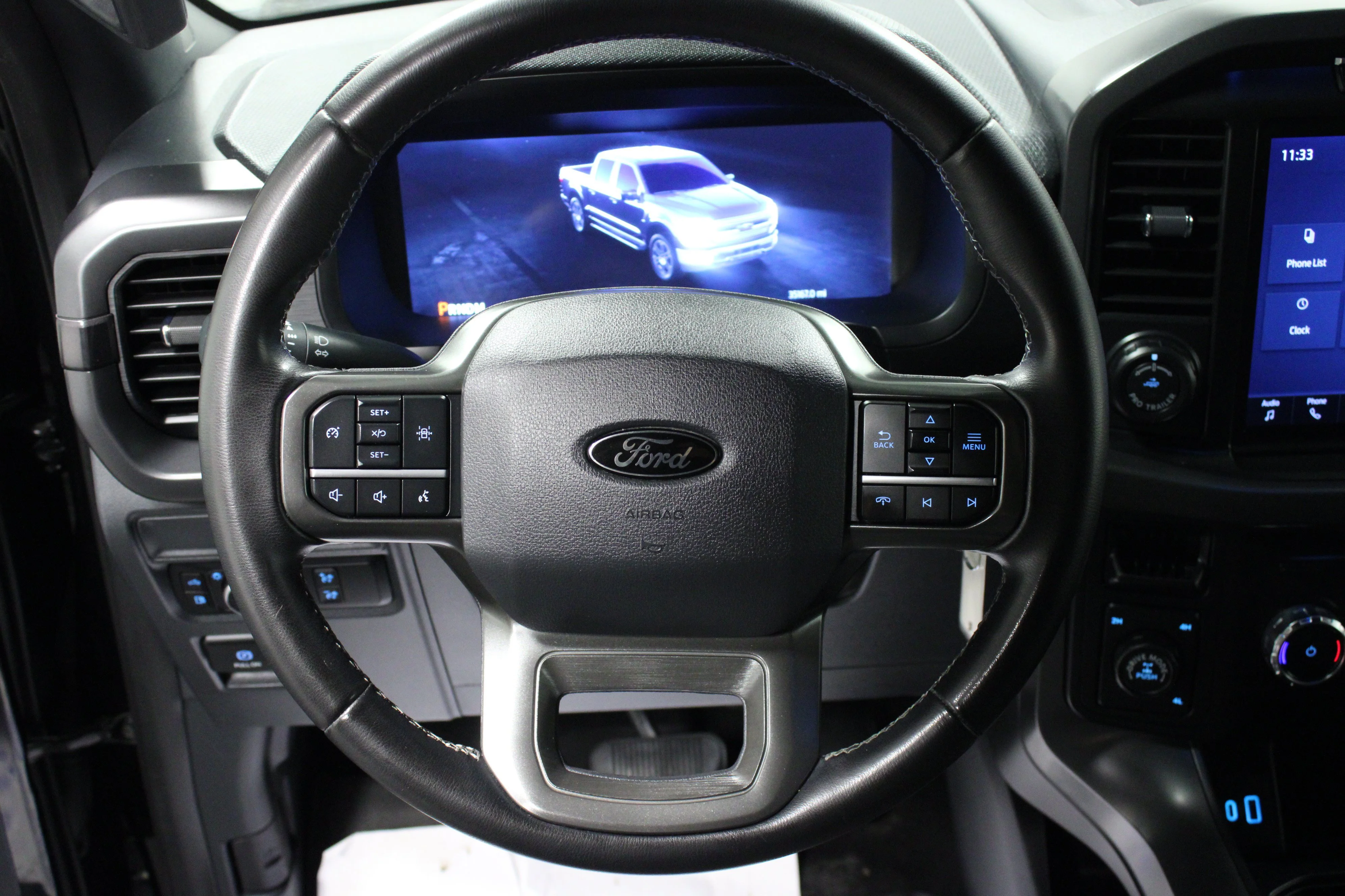 Used 2024 Agate Black Metallic Ford XLT image 17