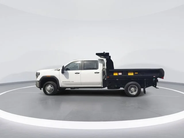 New 2025 Summit White GMC Pro image 5