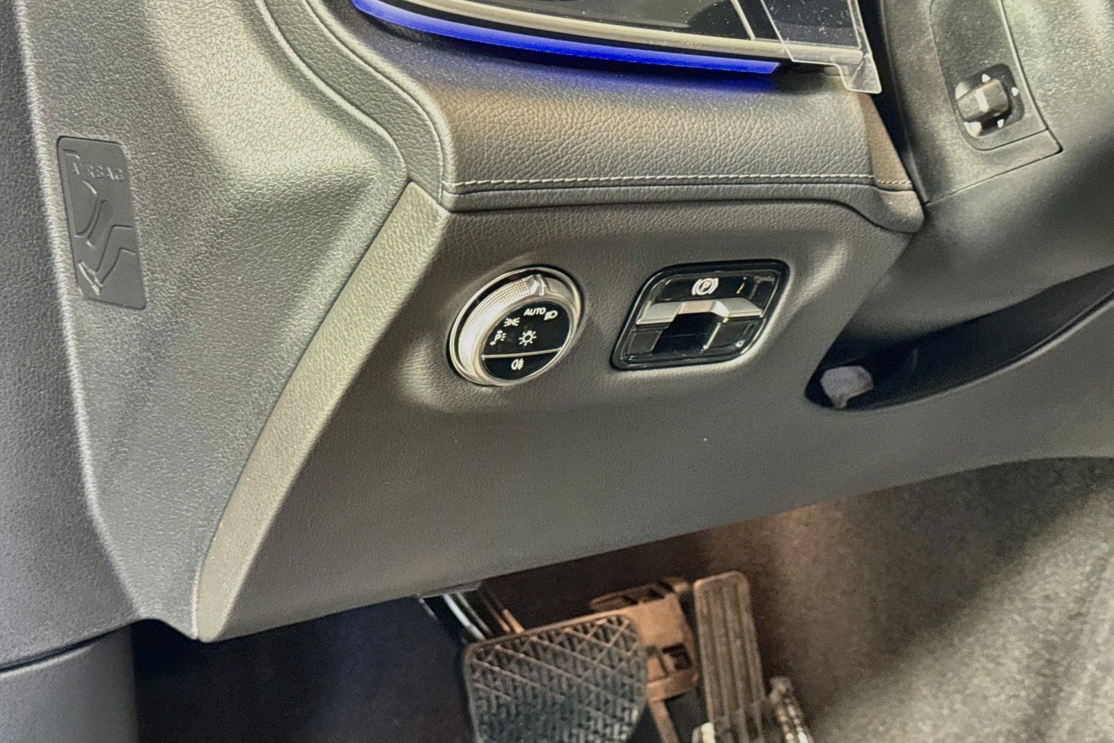 New 2026 Obsidian Black Metallic Mercedes-Benz EQS 450 image 10
