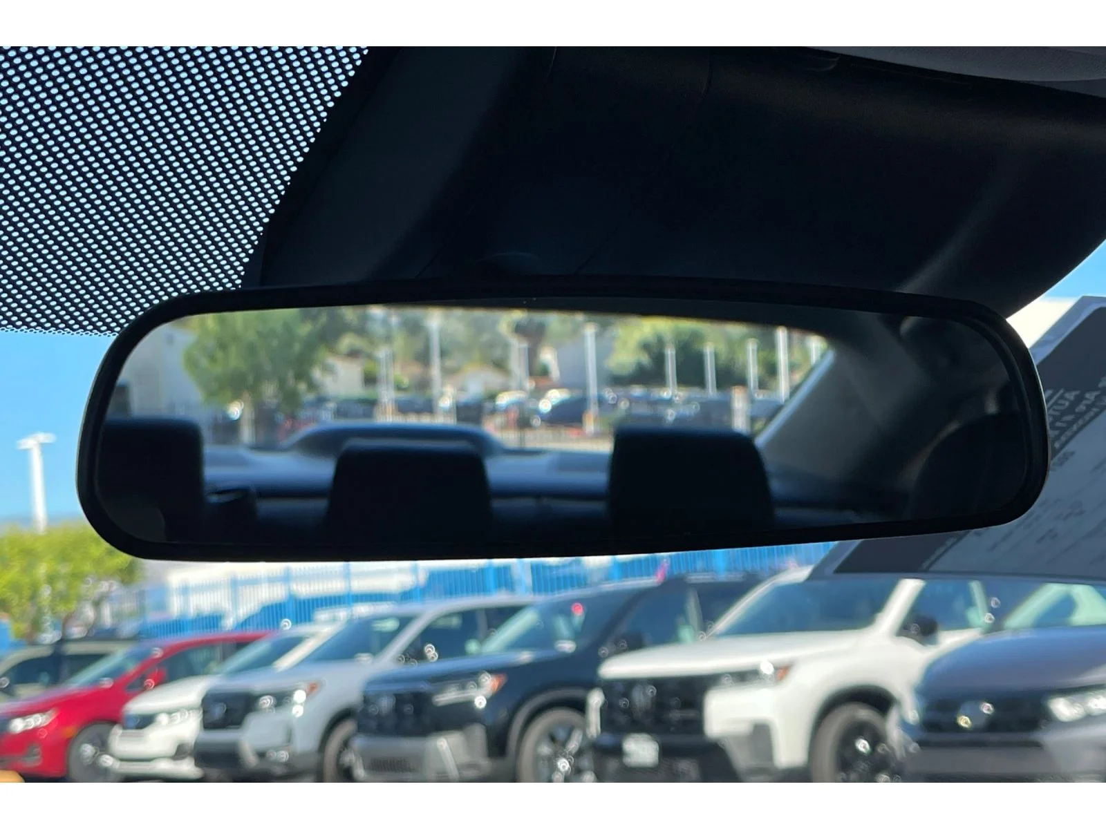 Used 2021 Platinum White Pearl Honda EX image 24