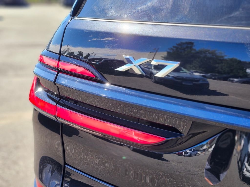 New 2027 Black BMW xDrive40i image 9