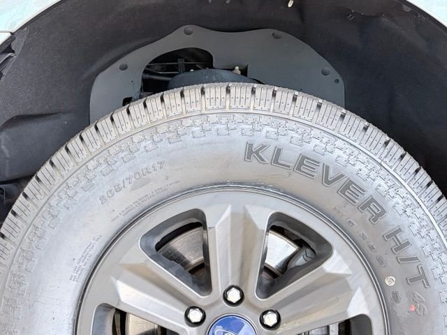 Used 2017 Gray Ford XL image 23