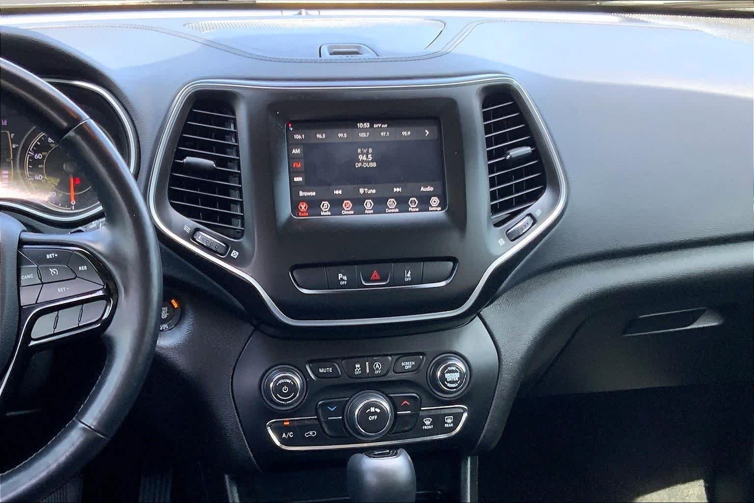 Used 2021 Bright White Clearcoat Jeep Altitude image 7