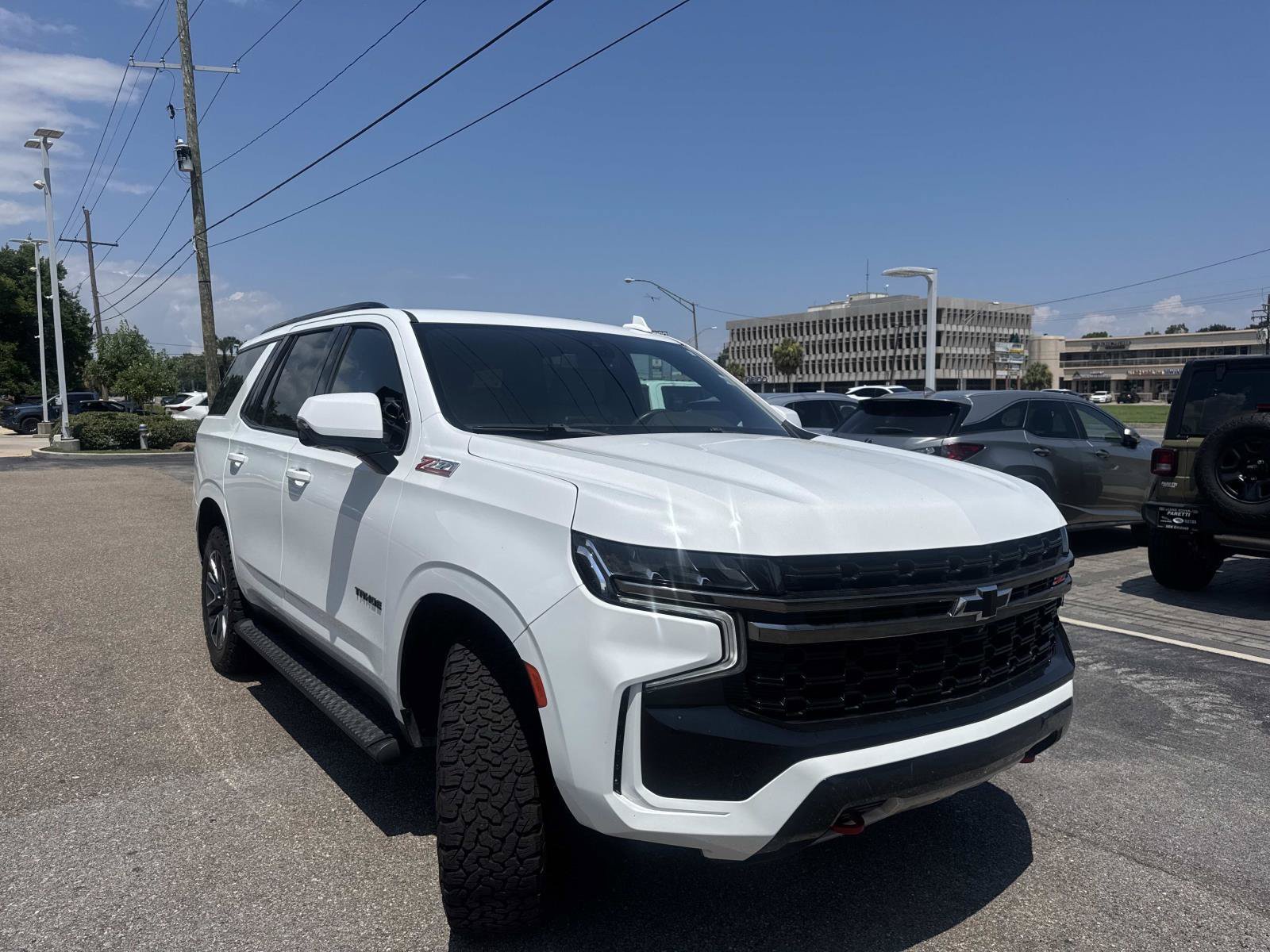 Used 2022 White Chevrolet Z71 image 57