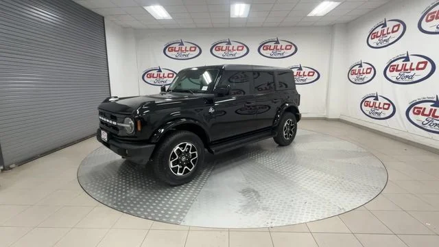 New 2026 Shadow Black Ford Outer Banks image 6