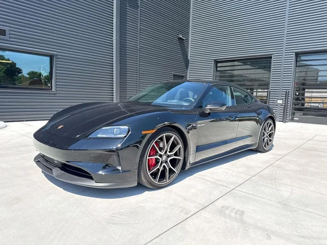 Pre-Owned 2025 Porsche Taycan 4S