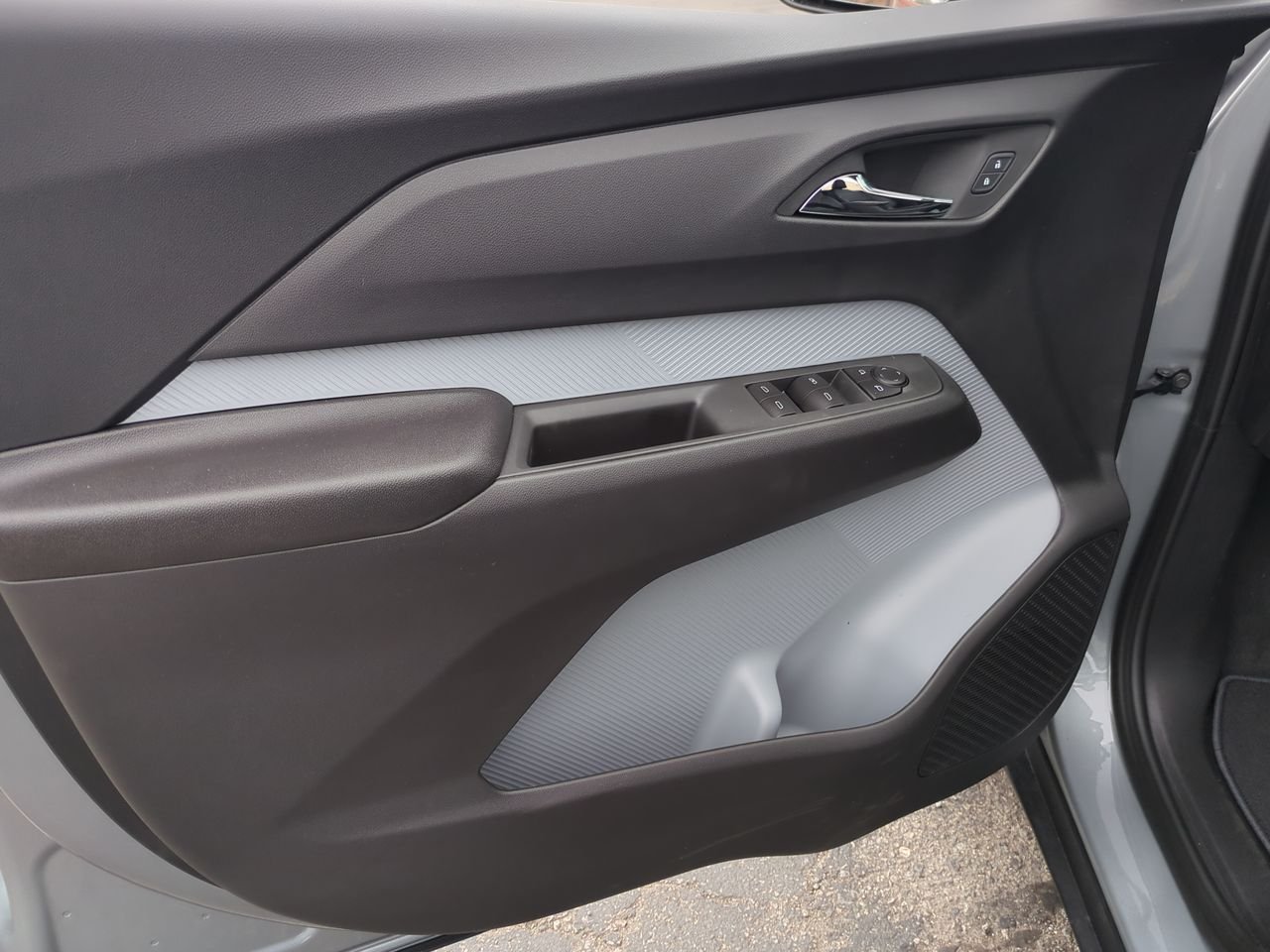 New 2027 Sterling Grey Metallic Chevrolet RS image 10