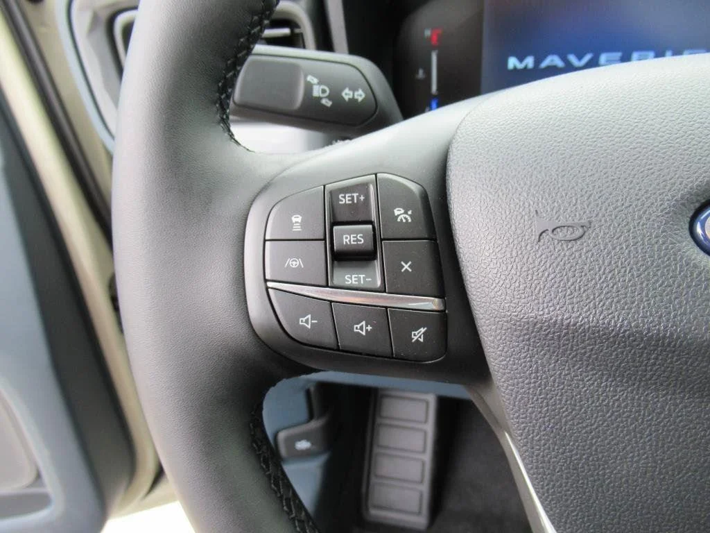 New 2025 Desert Sand Ford Lariat® image 19