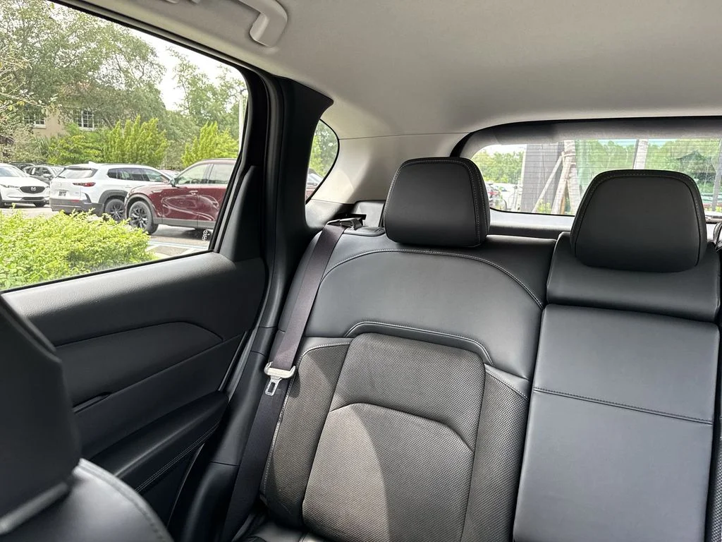 New 2026 Rhodium White Metallic Mazda 2.5 S Preferred AWD image 17