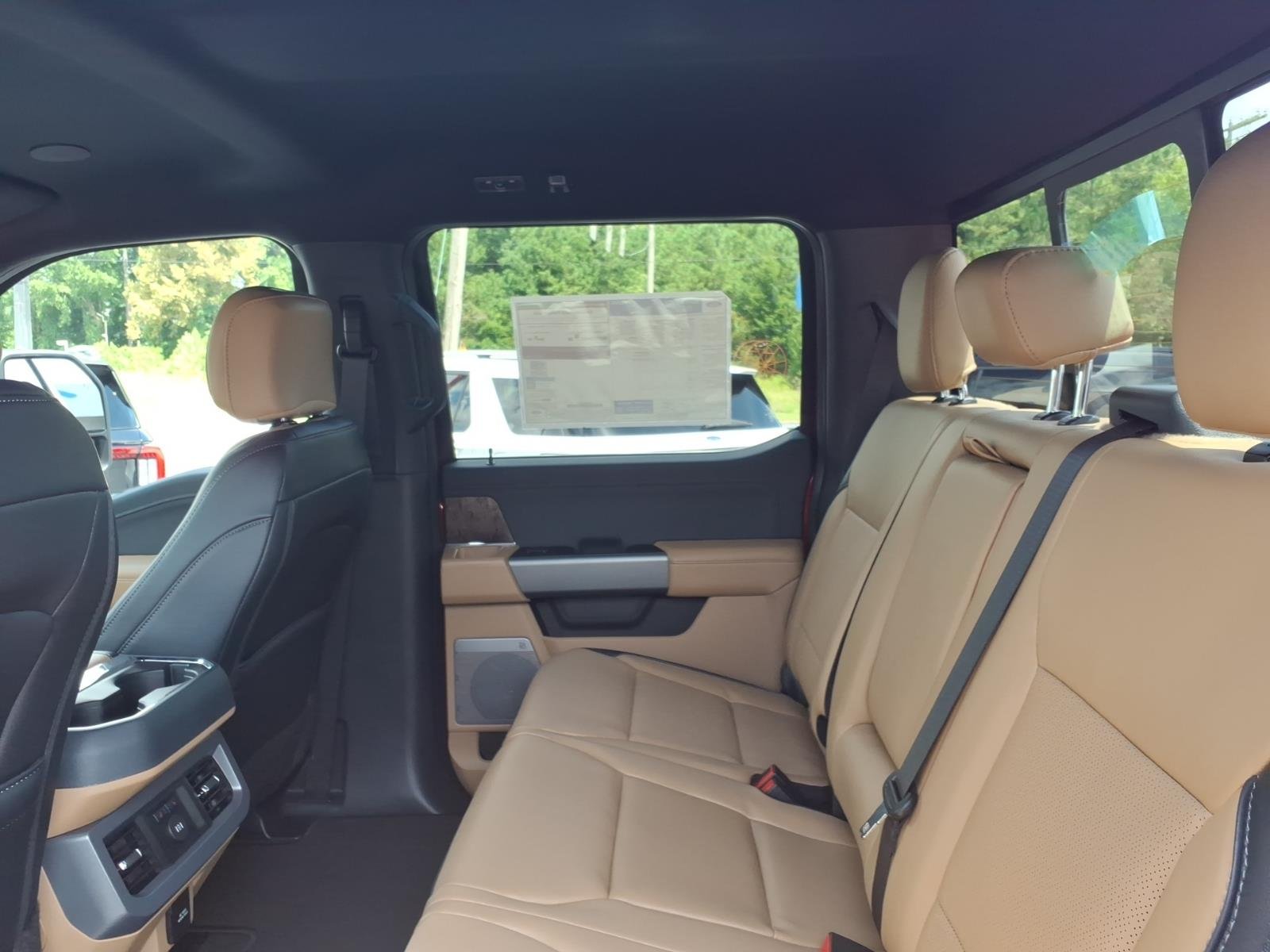 New 2026 Ruby Red Metallic Tinted Clearcoat Ford F-250® Lariat® image 10