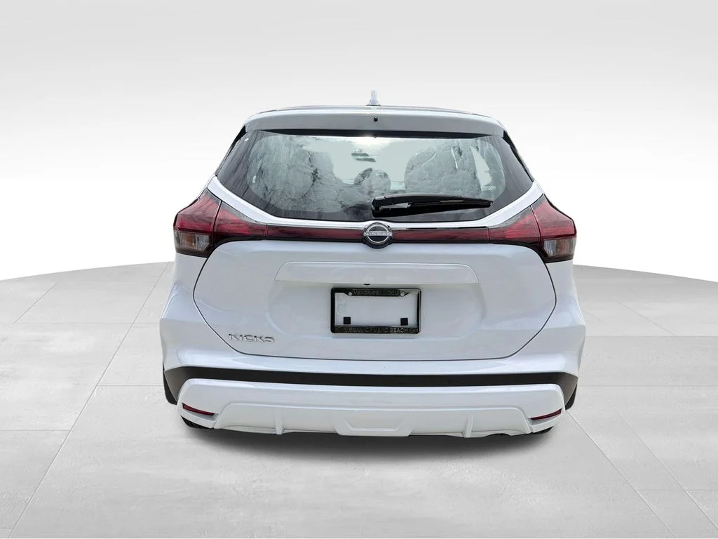 Certified Used 2025 White Nissan S image 7