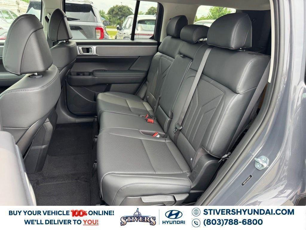 New 2027 Gray Hyundai SEL FWD image 20