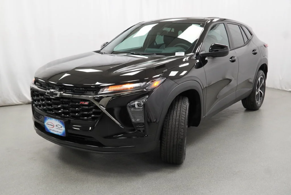 New 2026 Mosaic Black Metallic Chevrolet 1RS image 13