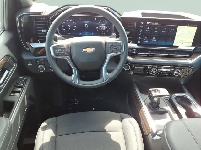 New 2026 Summit White Chevrolet LT Trail Boss image 6