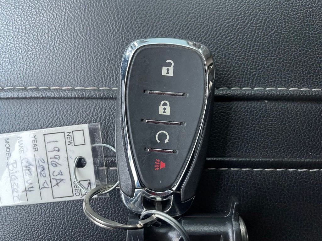 Used 2024 Gray Chevrolet LT image 18