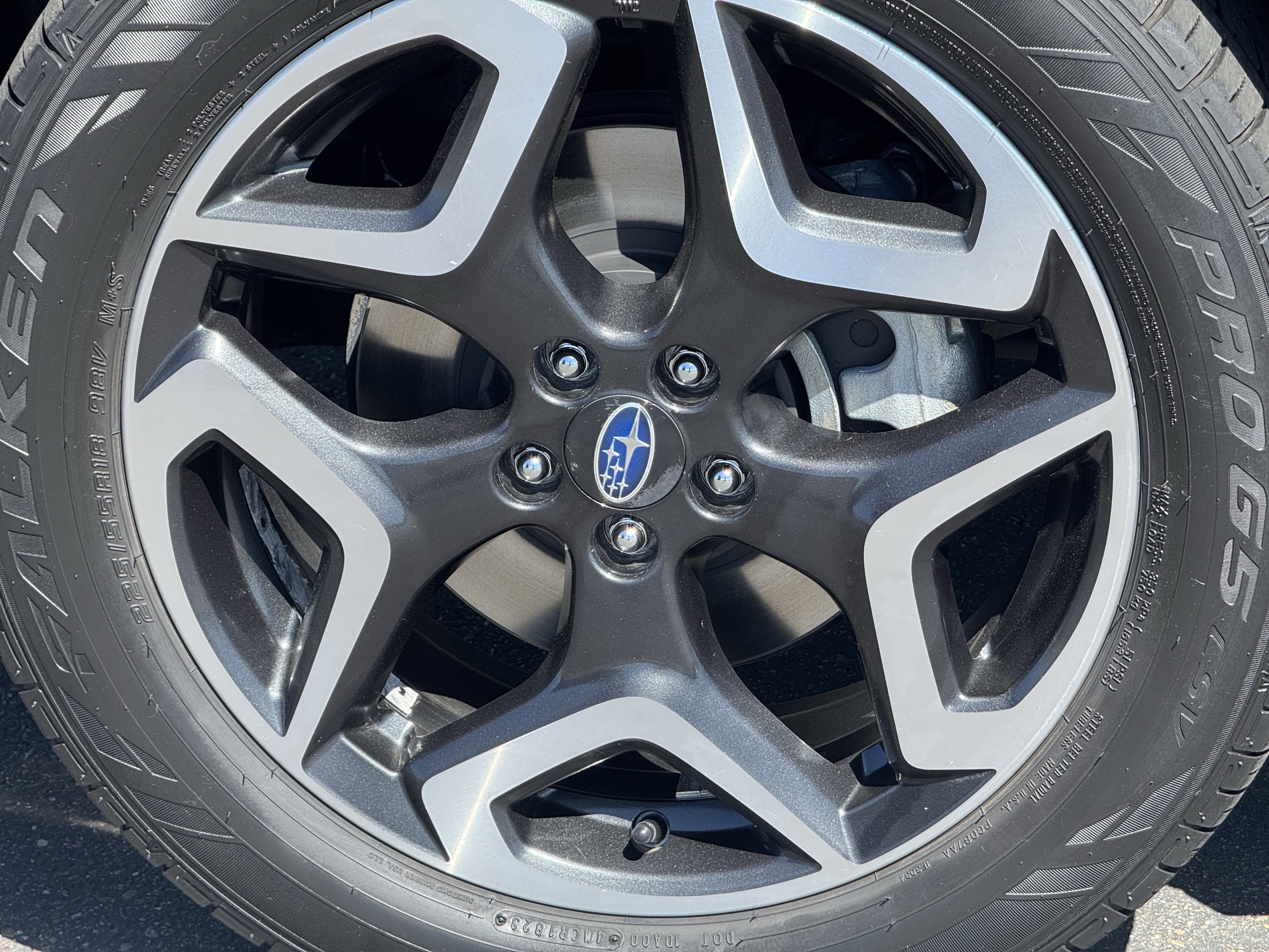 Used 2019 Gray Subaru 2.0i Limited image 9