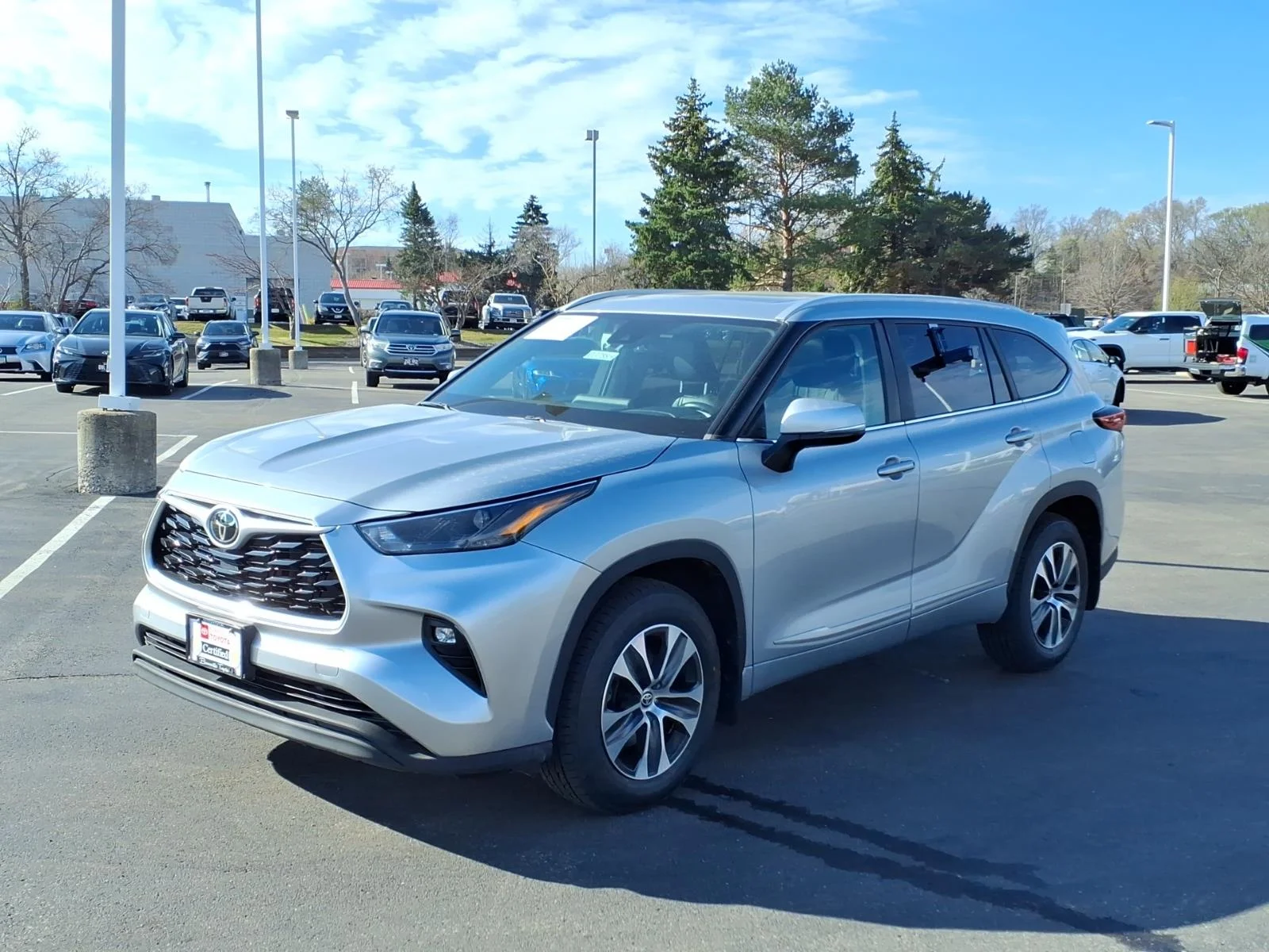 Certified Used 2023 Silver Toyota XLE image 8