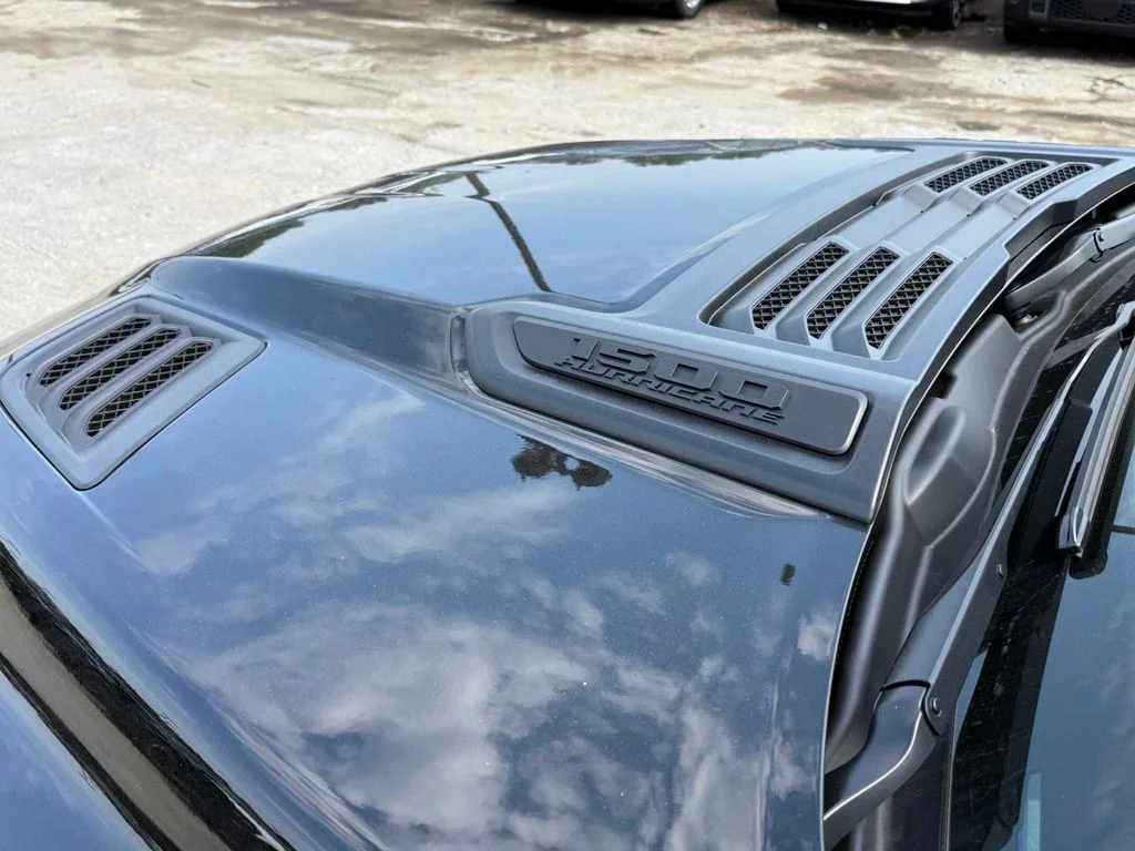 New 2026 Diamond Black Crystal Pearl-Coat Exterior Paint RAM Laramie image 11