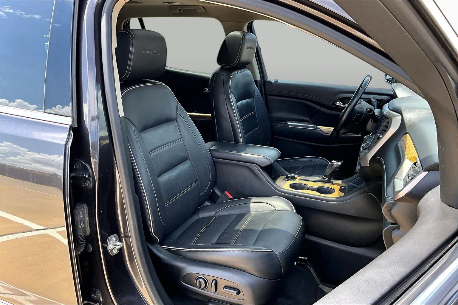 Used 2019 Iridium Metallic GMC Denali image 9