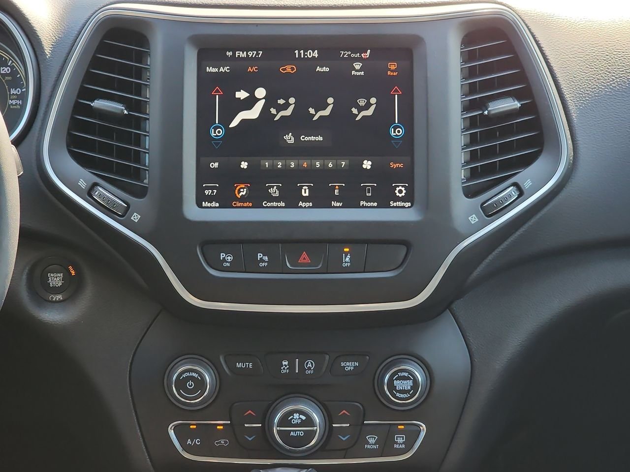 Used 2023 Hydro Blue Pearlcoat Jeep Altitude Lux image 18