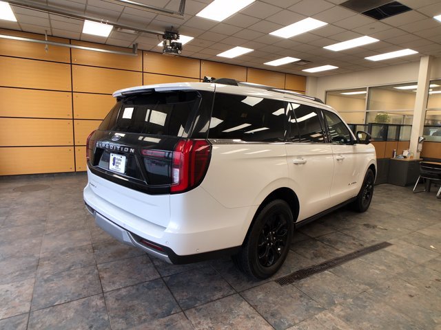 Used 2025 Oxford White Ford Platinum image 7