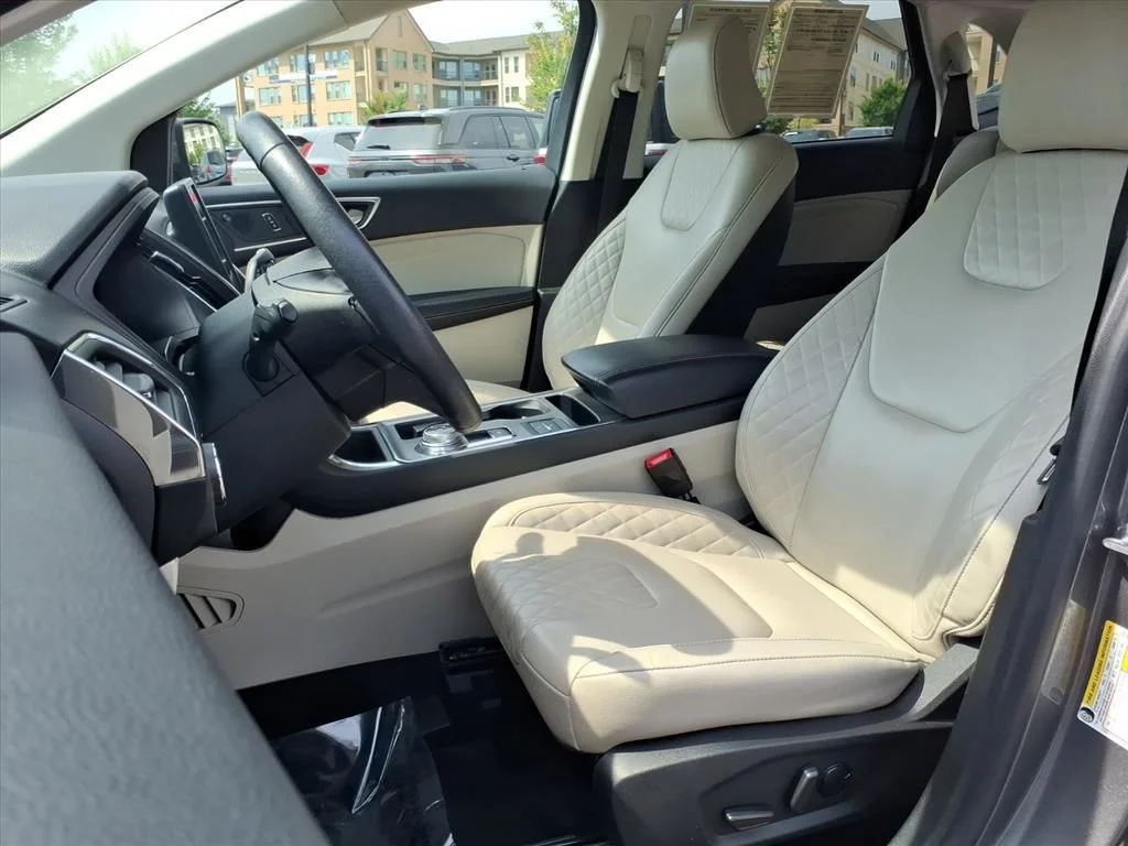 Used 2024 Gray Ford Titanium image 19