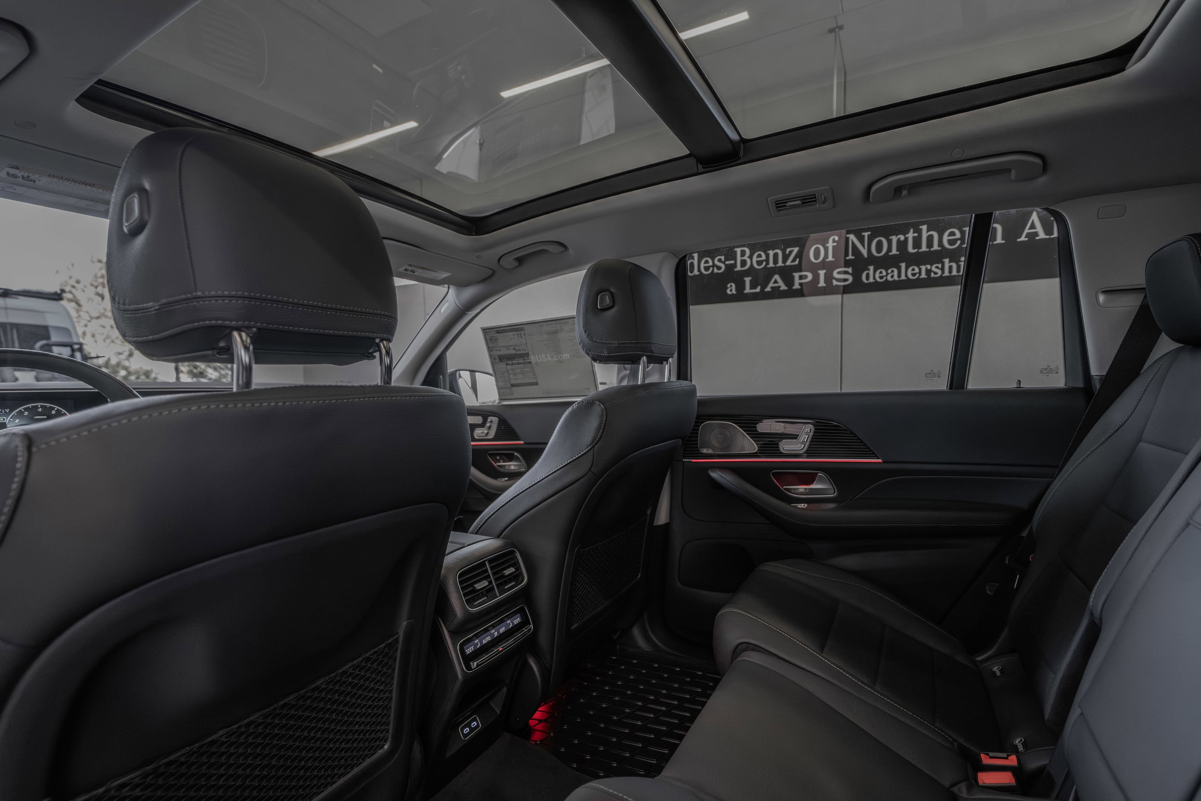 New 2026 MANUFAKTUR Alpine Grey Mercedes-Benz GLS 450 image 26
