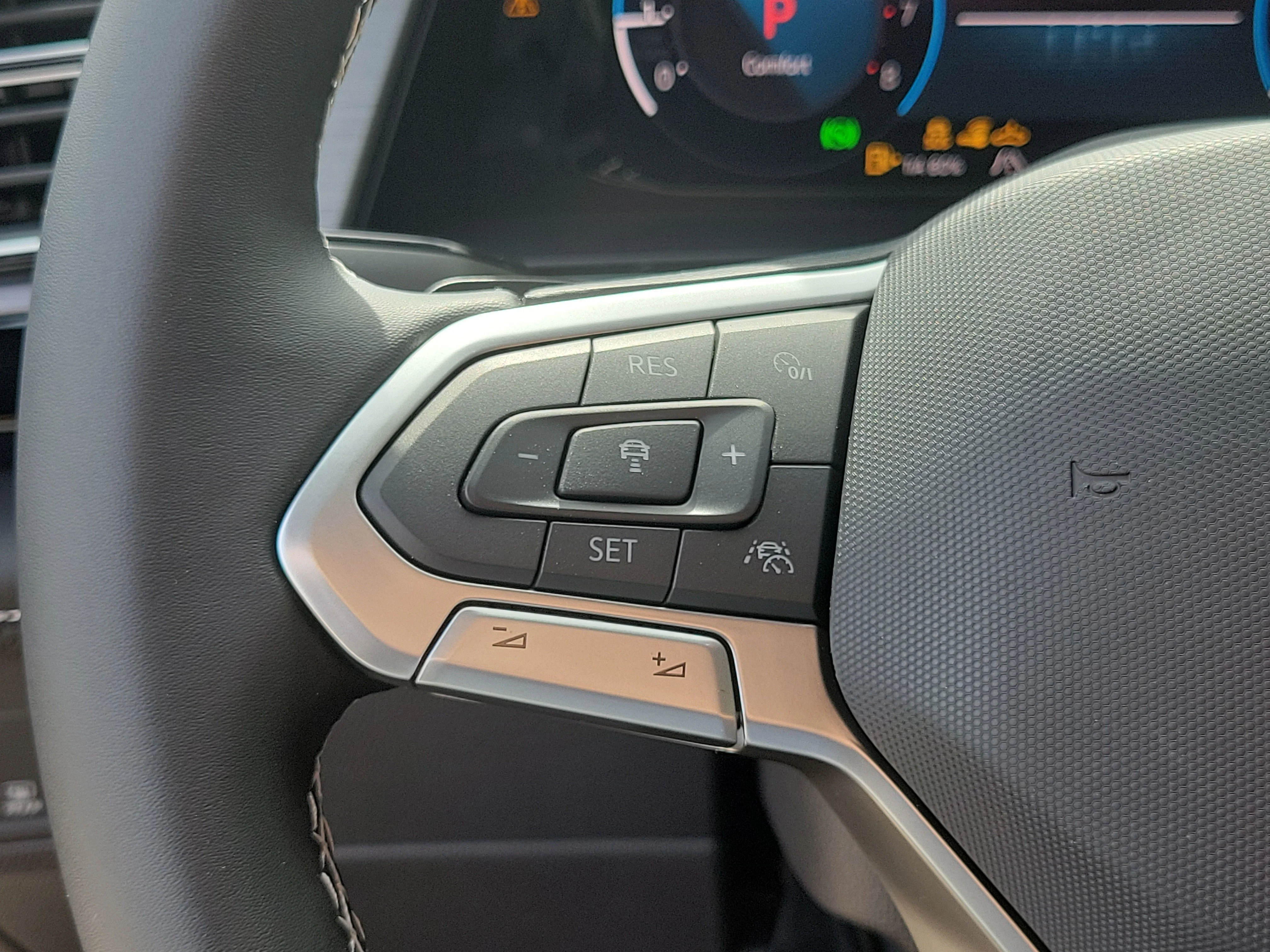New 2026 Gray Volkswagen 2.0T SE w/Technology image 23