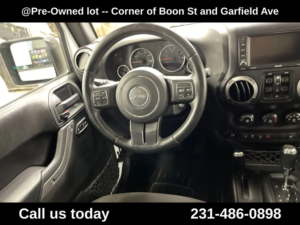 Used 2017 White Jeep Unlimited Sport image 17