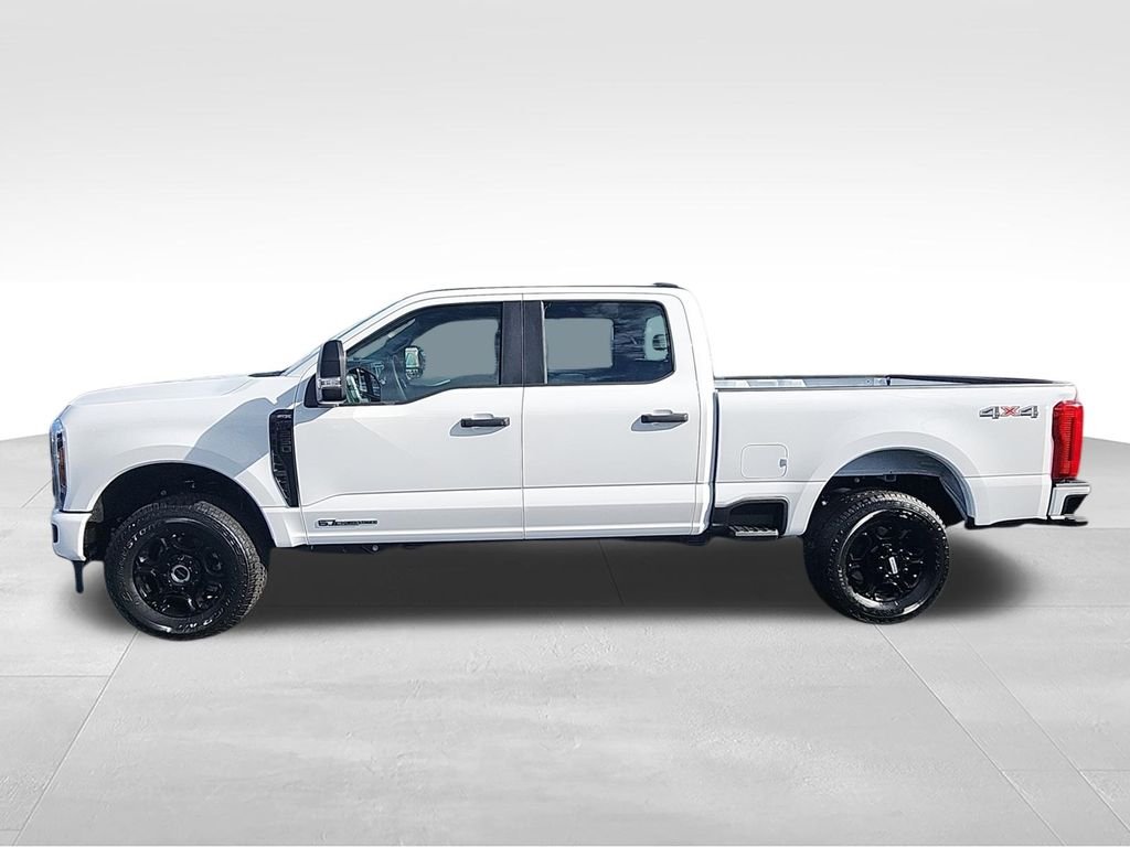 New 2026 Oxford White Ford F-250® XL image 5