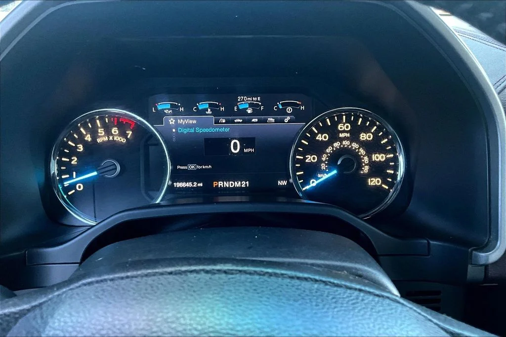 Used 2016 Shadow Black Ford Platinum image 15
