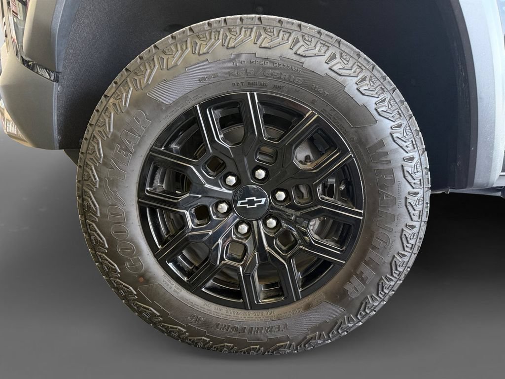 Used 2026 Black Chevrolet Trail Boss image 15