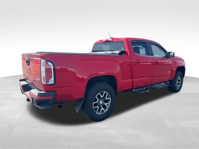 Used 2015 Cardinal Red GMC 4WD SLE image 4