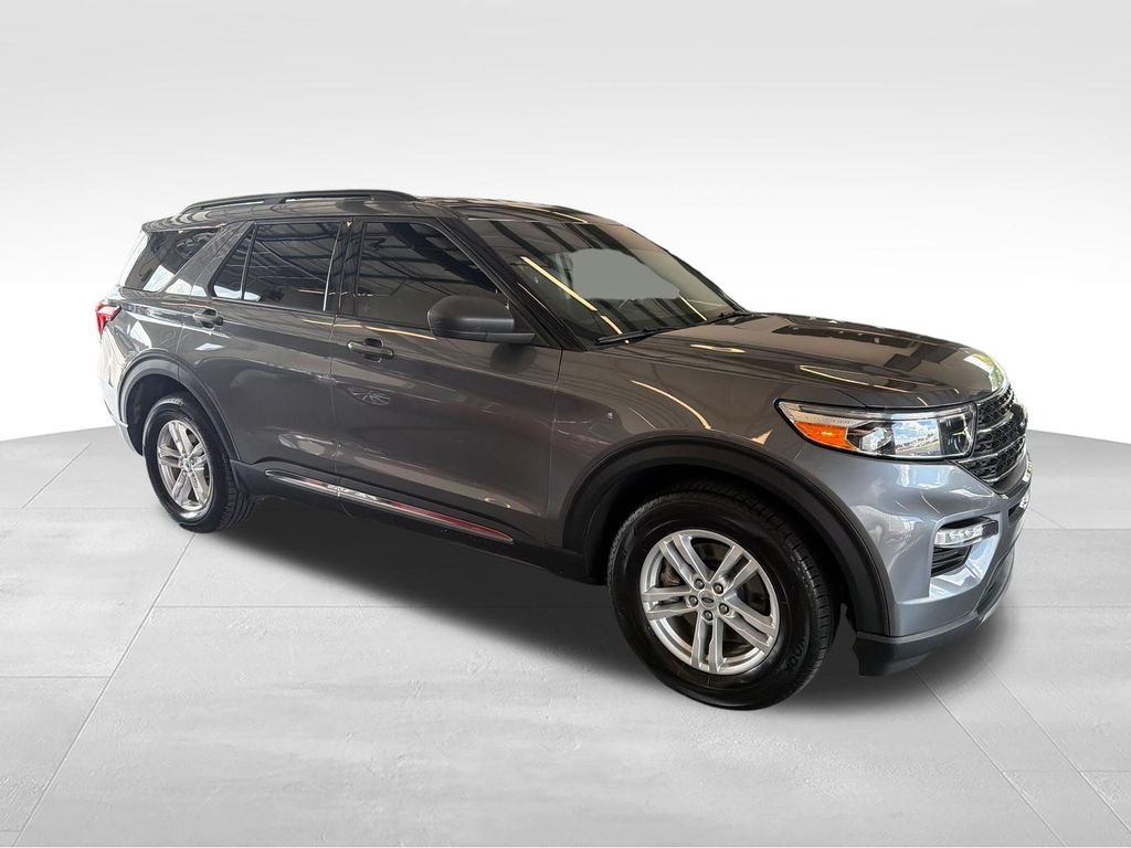 Used 2023 Gray Ford XLT image 7