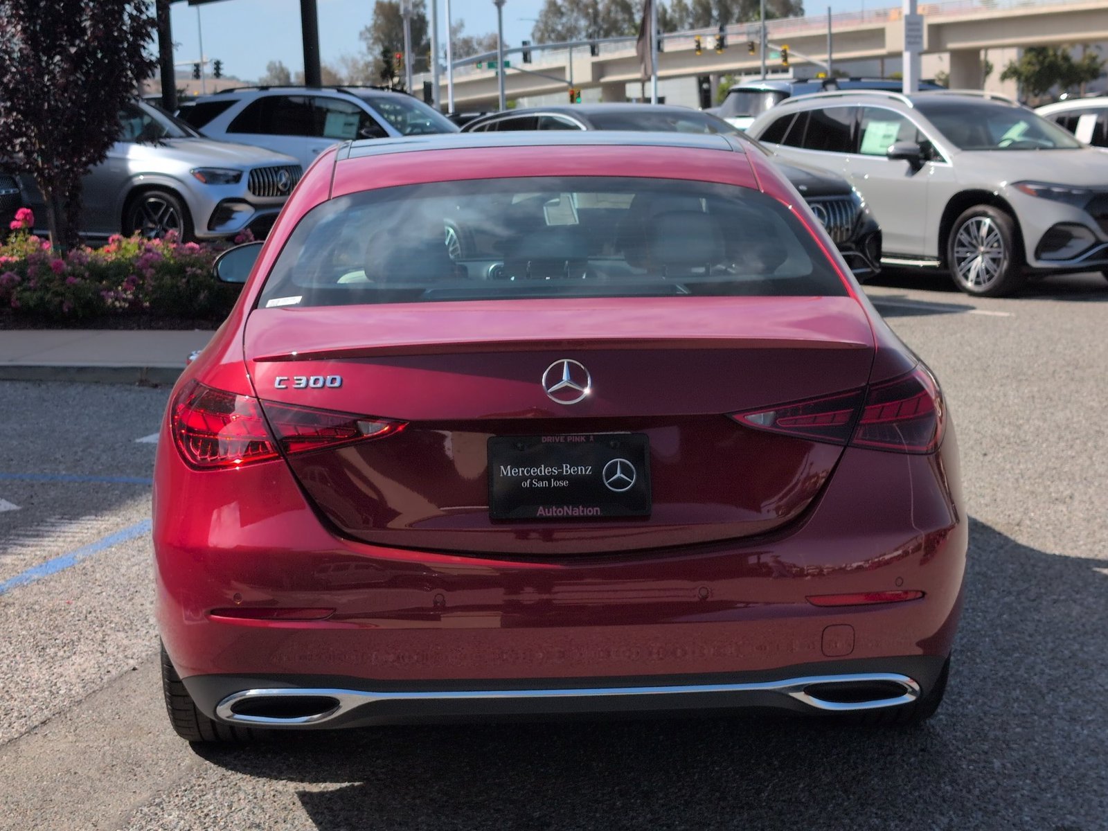 New 2026 MANUFAKTUR Patagonia Red Metallic Mercedes-Benz C 300 image 8