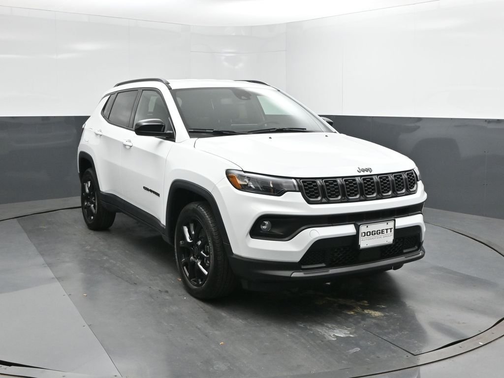 New 2026 Bright White Clear-Coat Exterior Paint Jeep Latitude image 22