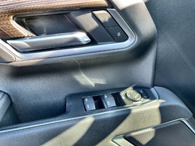 2026 Chevrolet Silverado 1500 photo 17 of 81