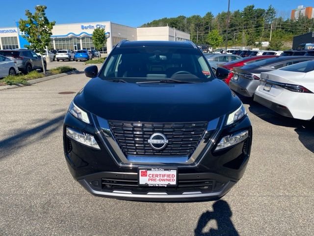 Used 2023 Super Black Nissan SL image 37